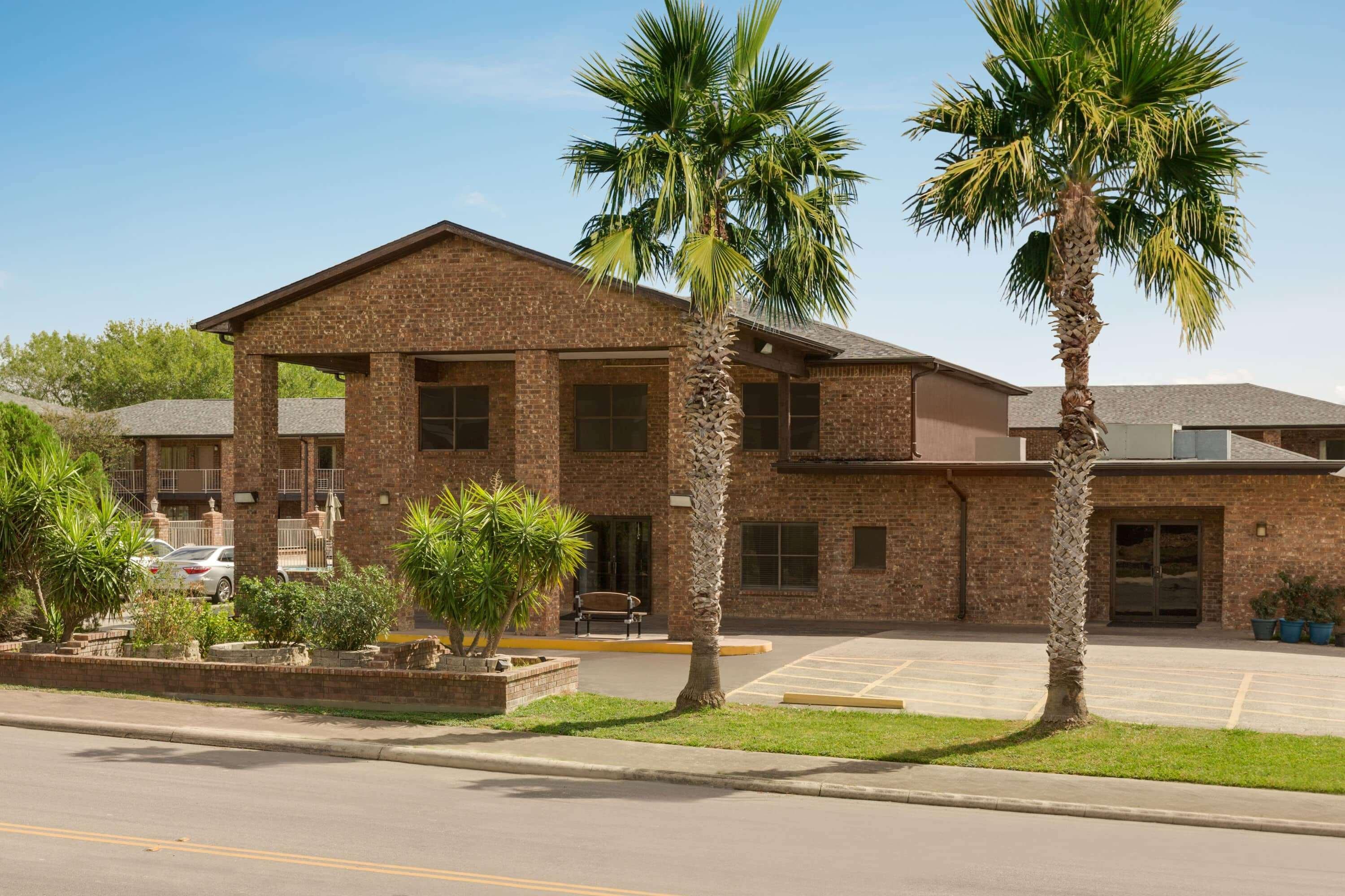 Super 8 By Wyndham Universal City Buitenkant foto