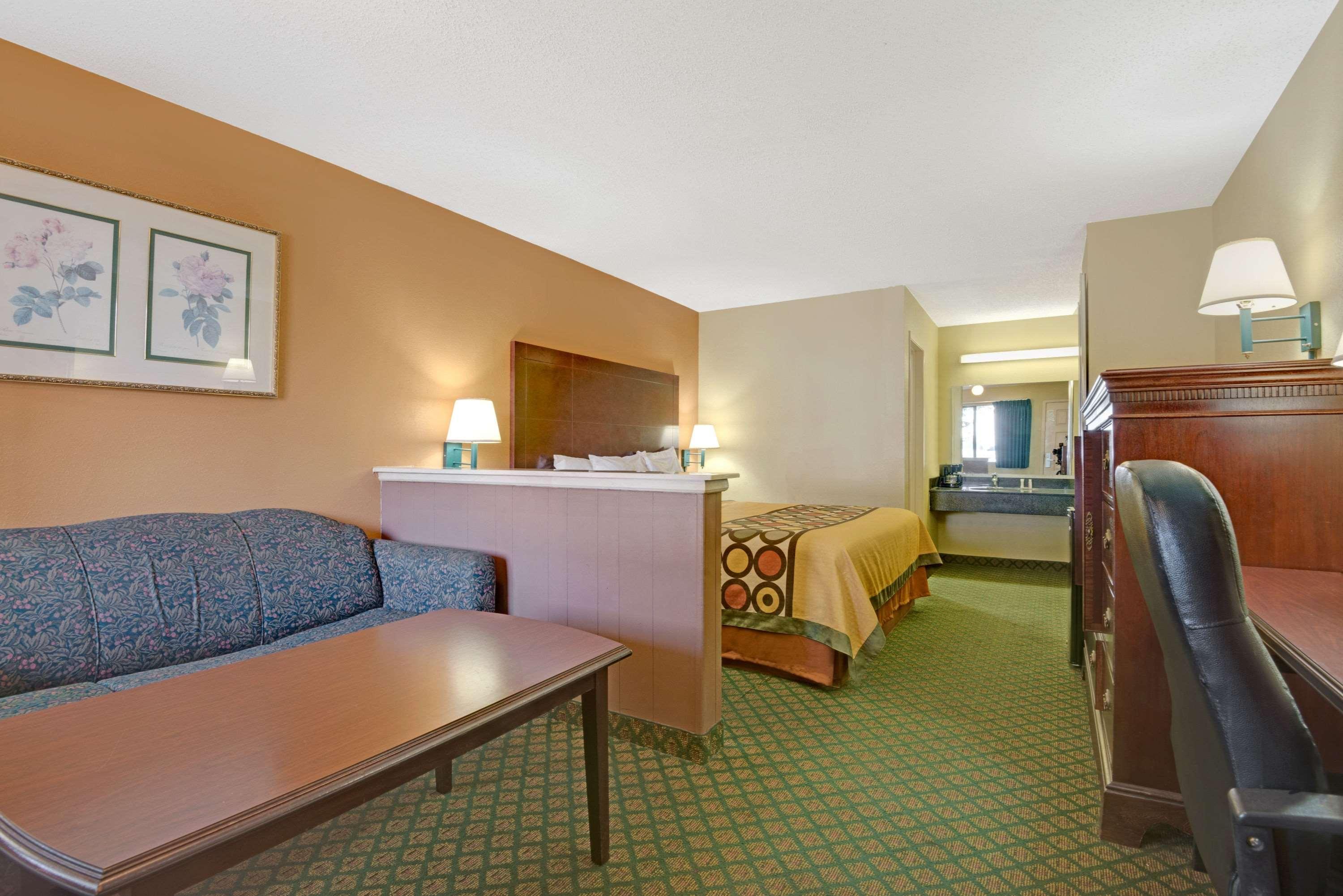 Super 8 By Wyndham Universal City Buitenkant foto